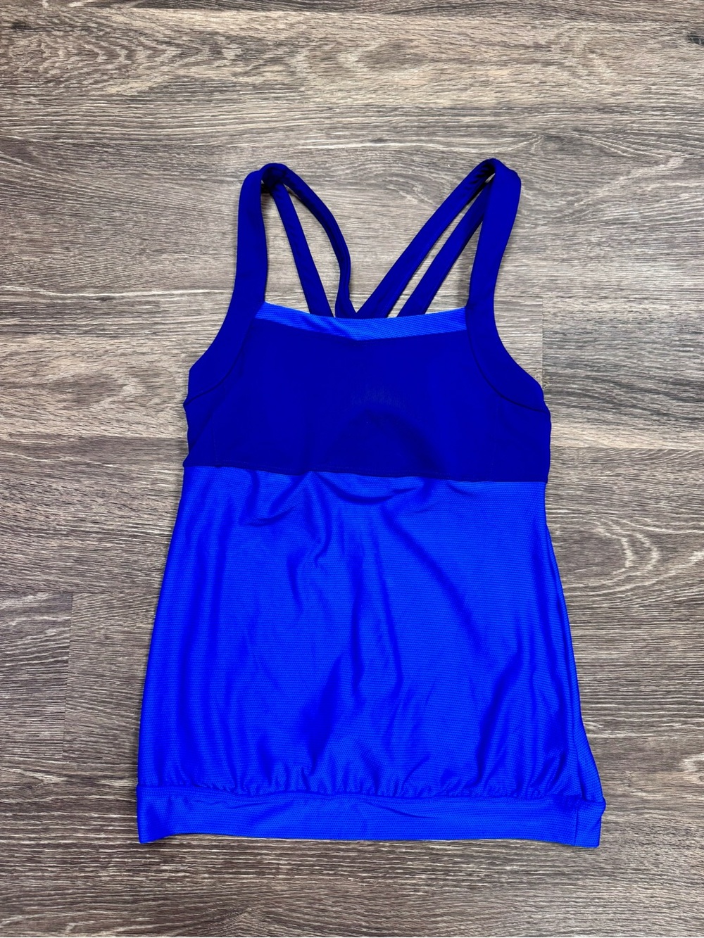 Athleta Blue Criss Cross Back Built In Bra Yoga Tank Top Medium